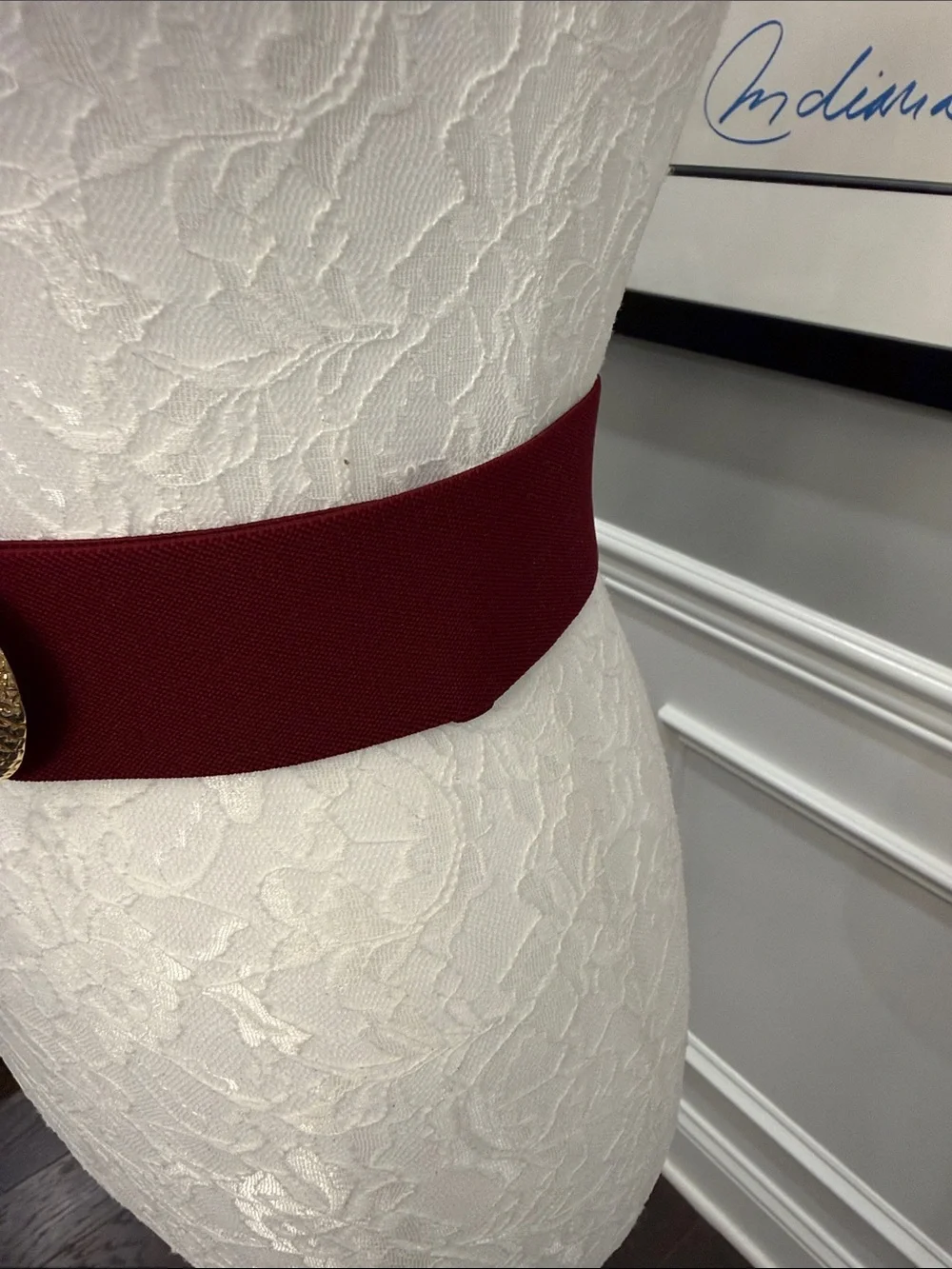 Vintage Retro Red Elastic Wide Waist Belt Textured Gold Interlock Buckle